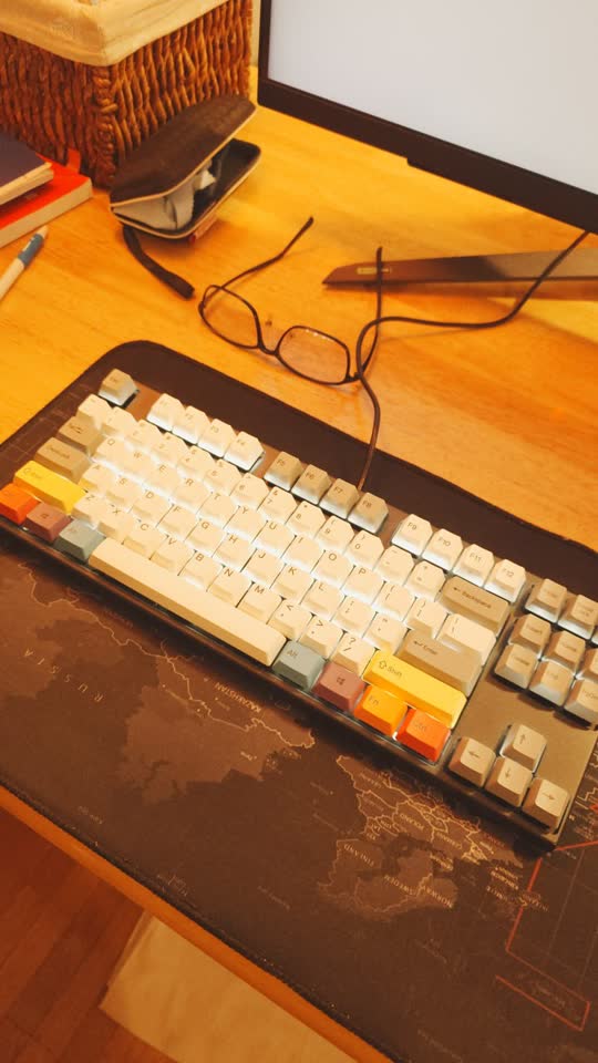Varmilo Vintage Days — механическая клавиатура