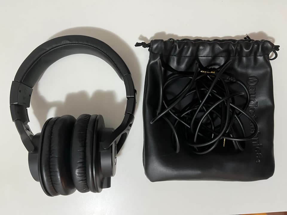 Мониторные наушники Audio-Technica ATH-M40X