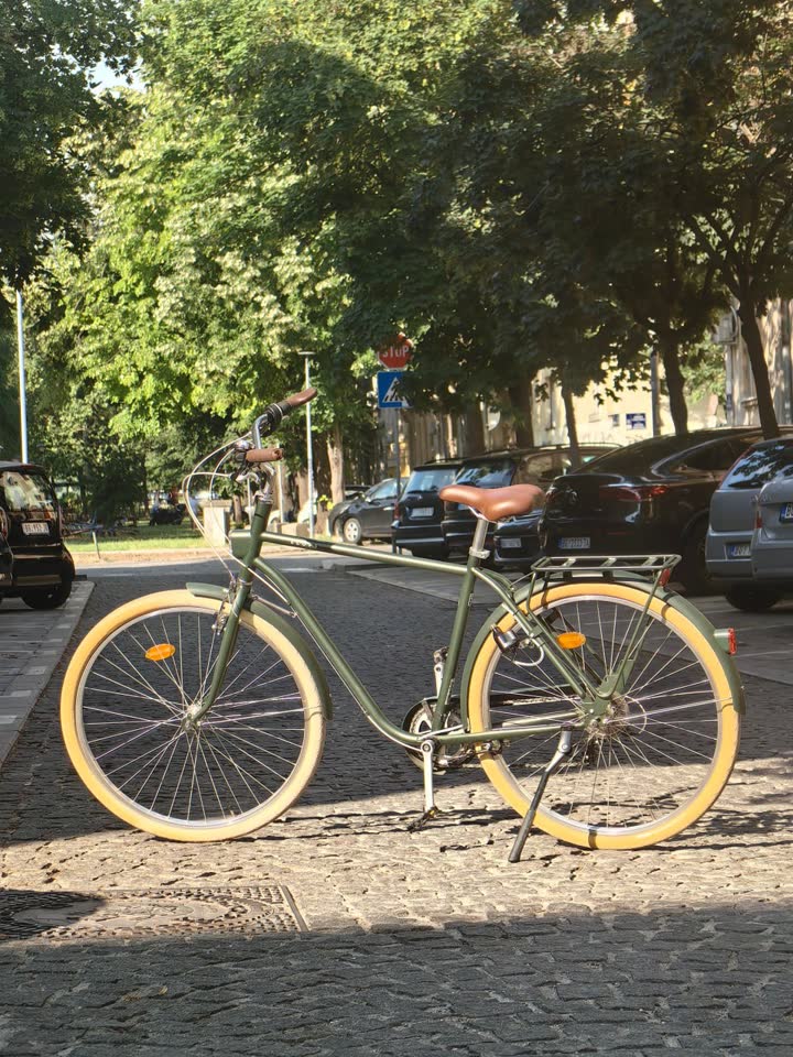 Городской велосипед B’Twin Elops 520 Step-Over Town Bike