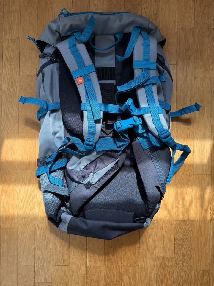 Туристические рюкзаки Forclaz 50 л