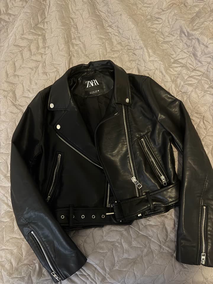 1. Кожанка Zara