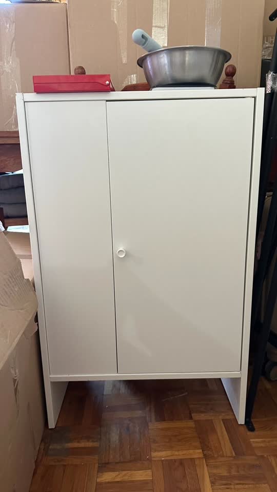 Шкафчик IKEA BAGGEBO