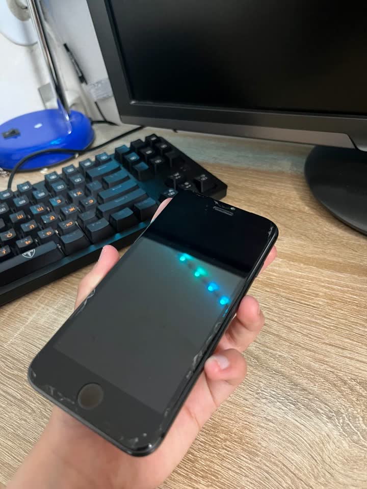 iPhone 8