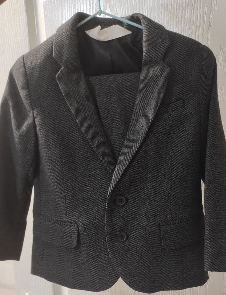 Klasično odelo H&M za dečaka