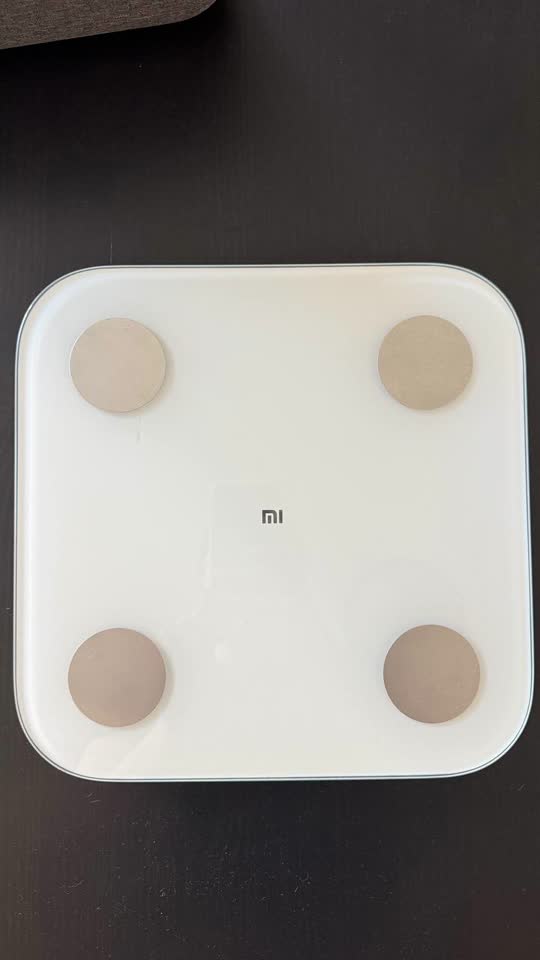 Prodajem pametnu vagu Xiaomi Mi Body Composition Scale 2