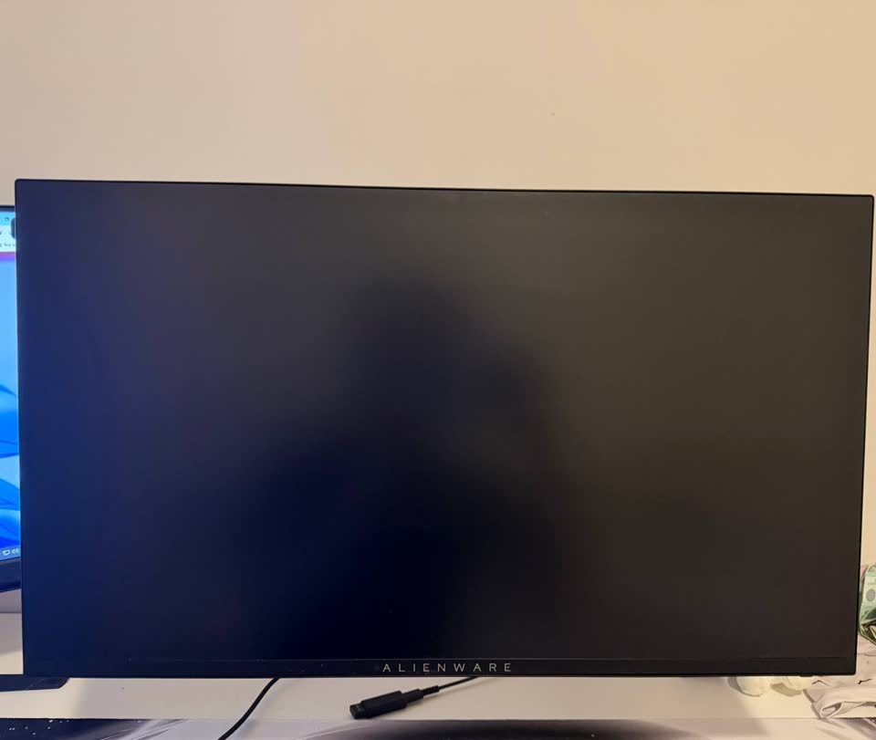 Prodajem monitor Dell 24.5" Alienware AW2523HF Black 360 hz