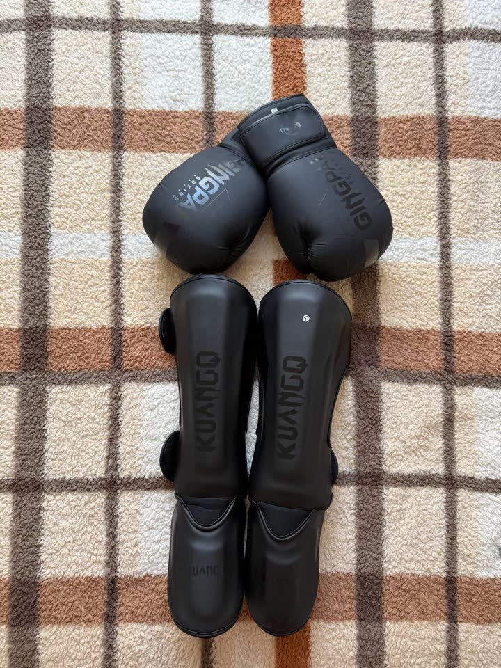 Set za kikboks, potpuno nov