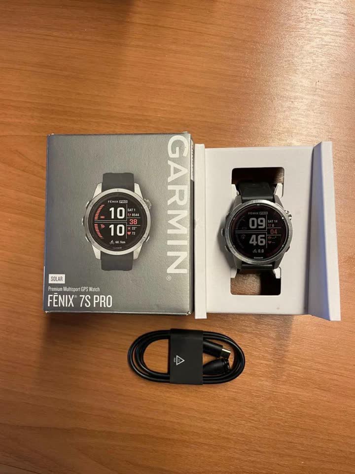 Sat Garmin Fenix 7S Pro Solar