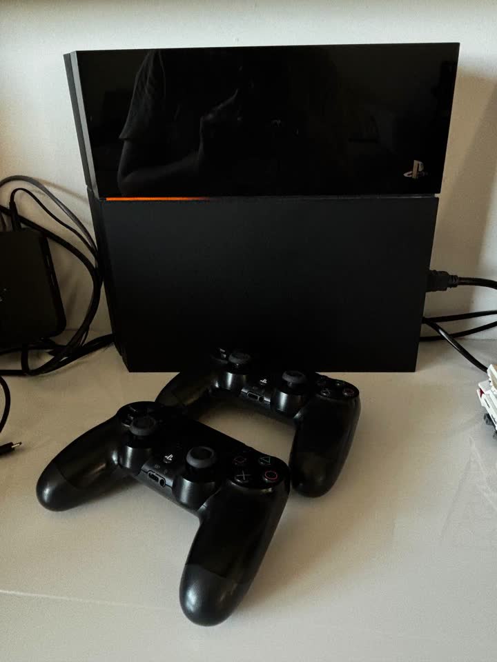 PlayStation 4, 500 GB