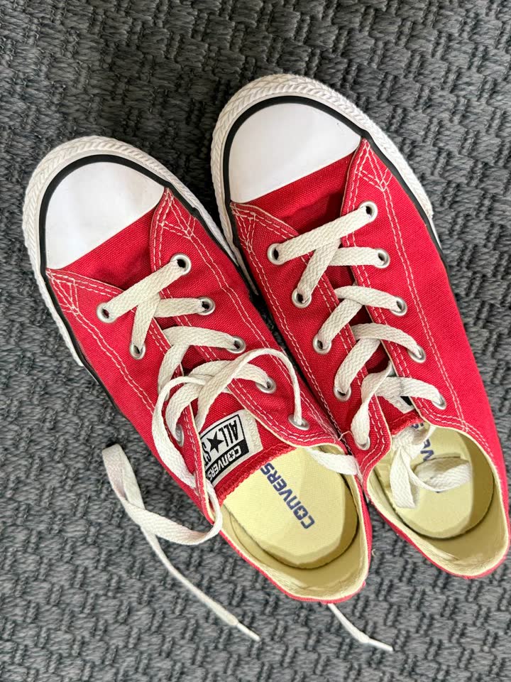Converse 34 eur 1000 дин Новый Белград