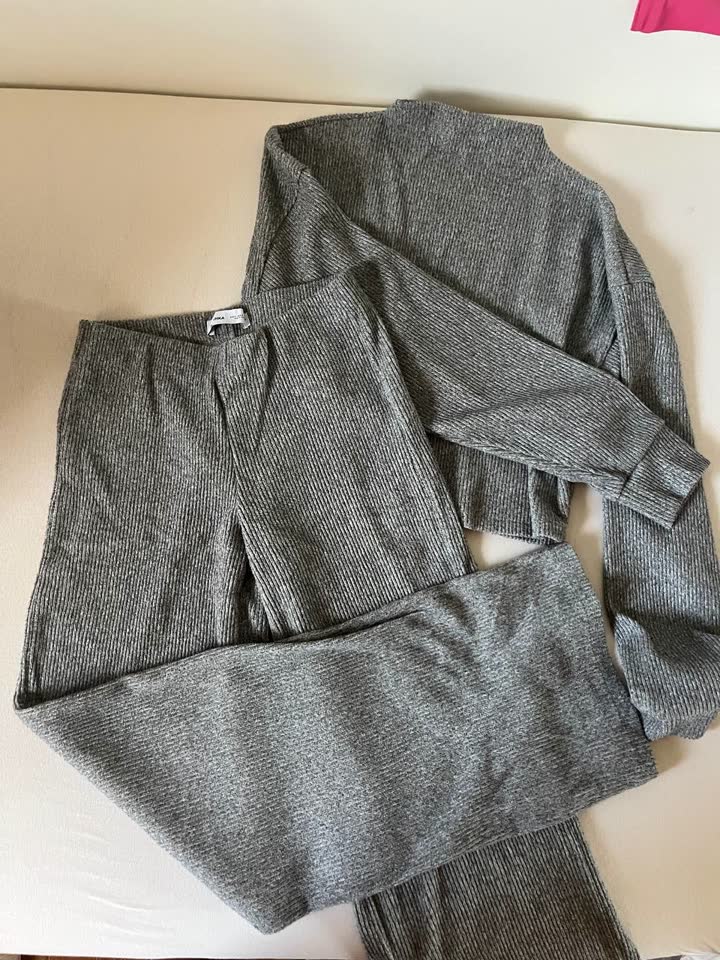 Серый комплект Bershka
