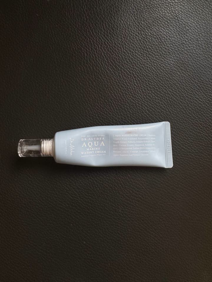 Polovina kreme Dr. Althea AQUA