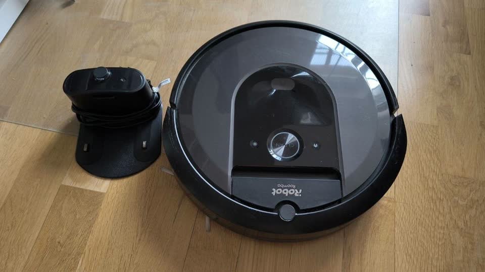 Робот-пылесос iRobot Roomba i7