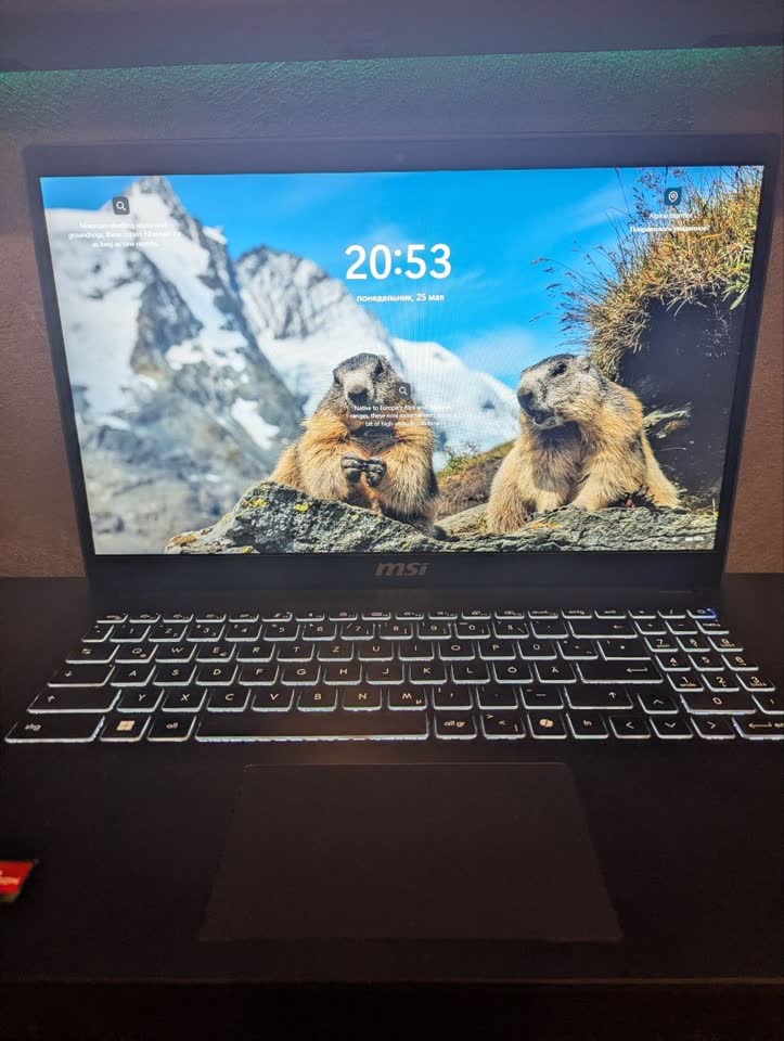 Продам ноутбук MSI Modern 15