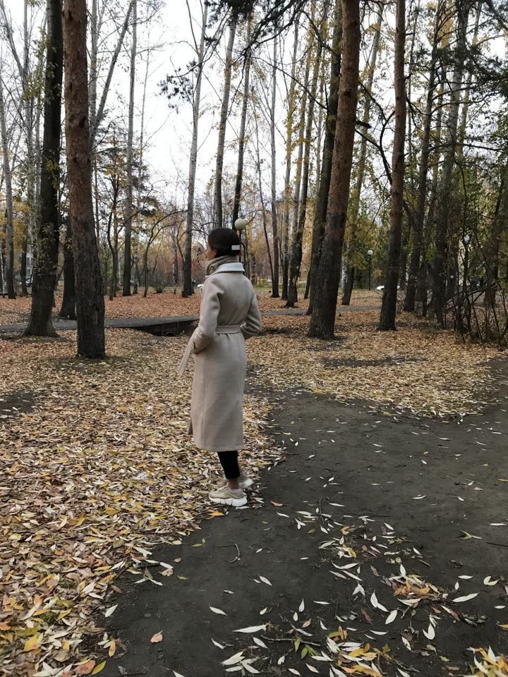 Отдам даром пальто