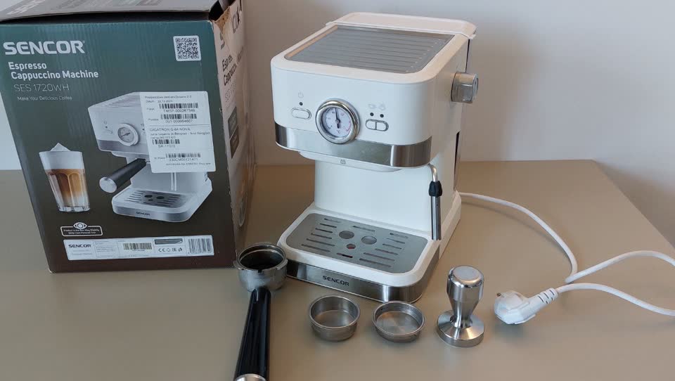 Кофеварка Sencor SES 1720 WH