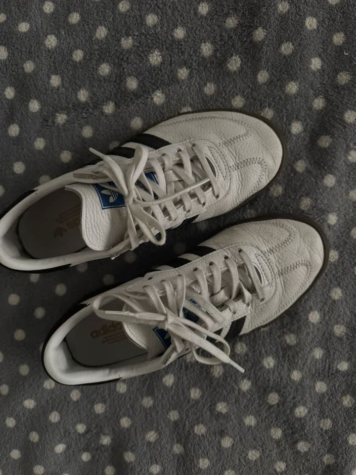 Adidas i Grubin obuća