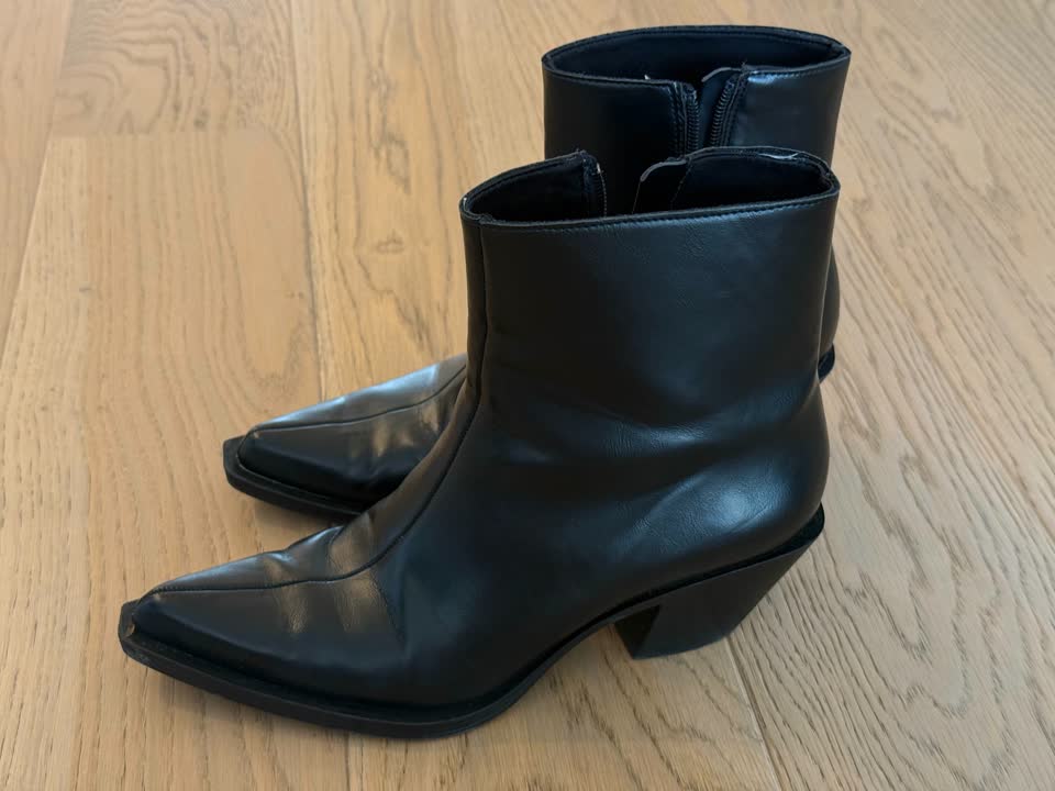 Казаки Zara 39 размер
