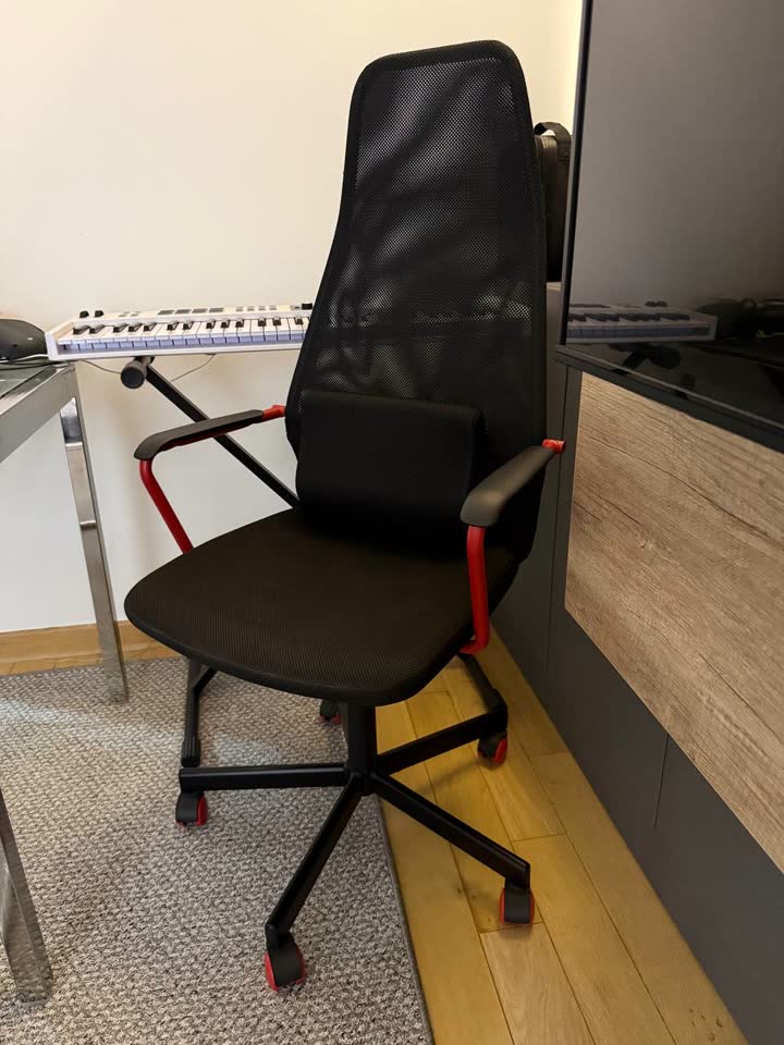 Kancelarijska stolica