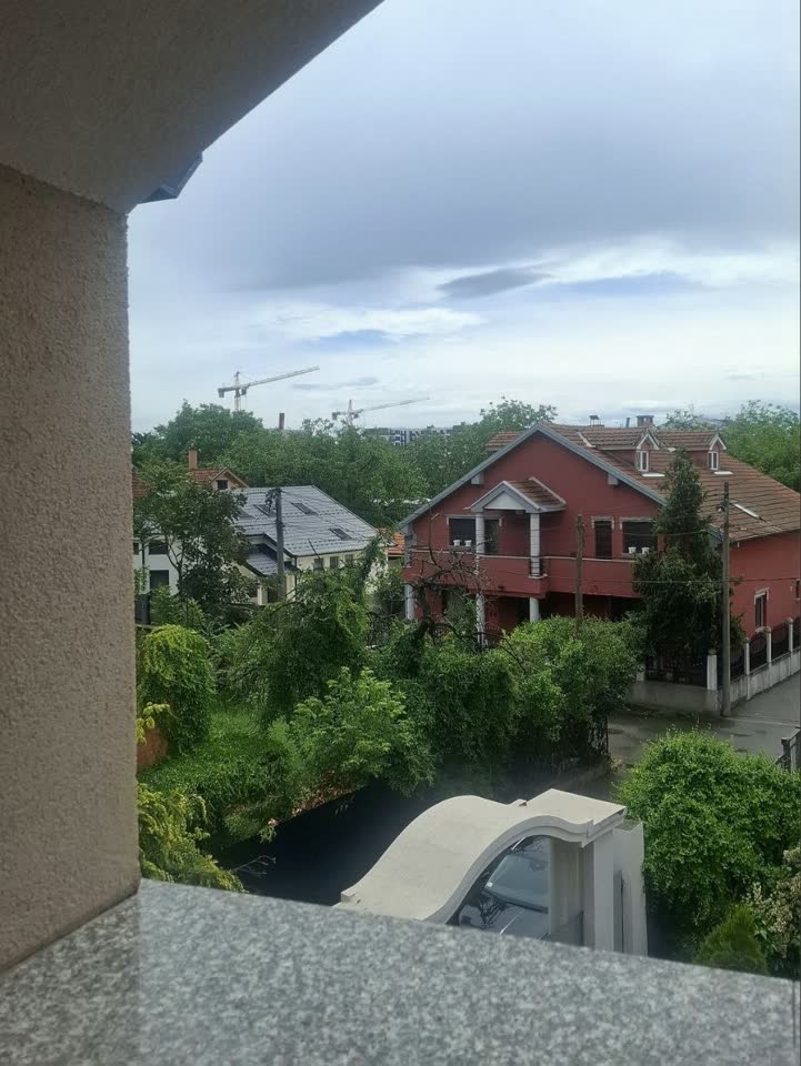 Сдаю евродвушку 50 м² в Земуне