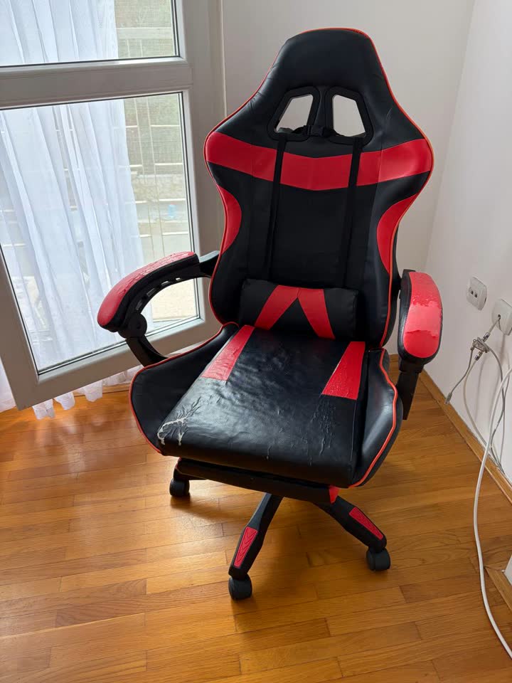 Fotelja