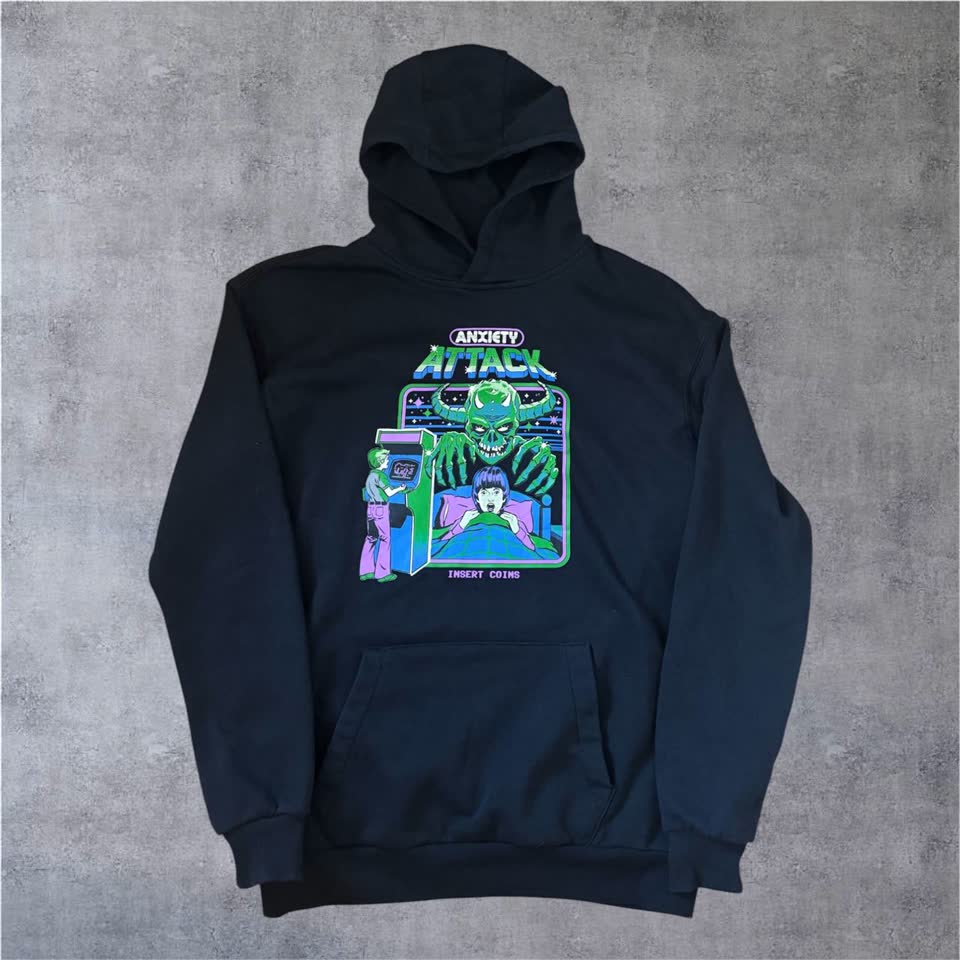 1. Hoodie od umetnika Steven Rhodes