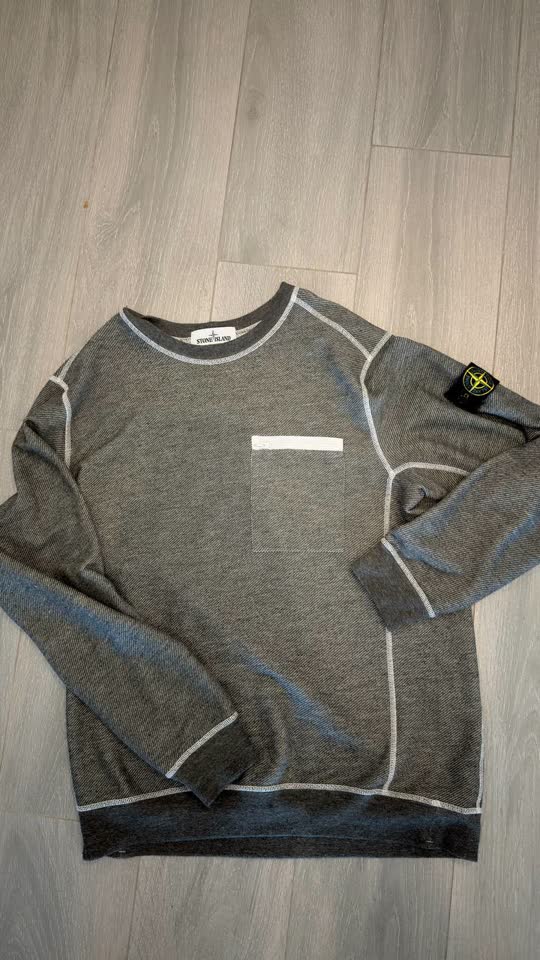Продается кофта Stone Island