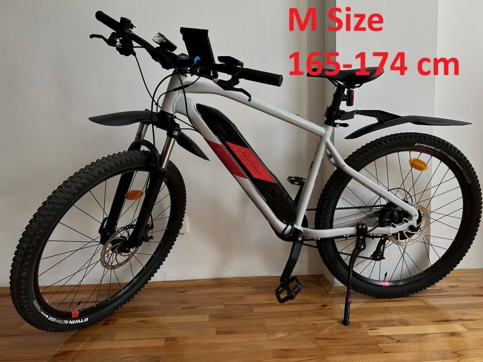 Горные электровелосипеды Rockrider E-ST 100 (2 штуки, размеры M и S)