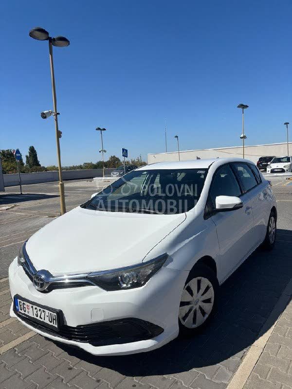 Toyota Auris
