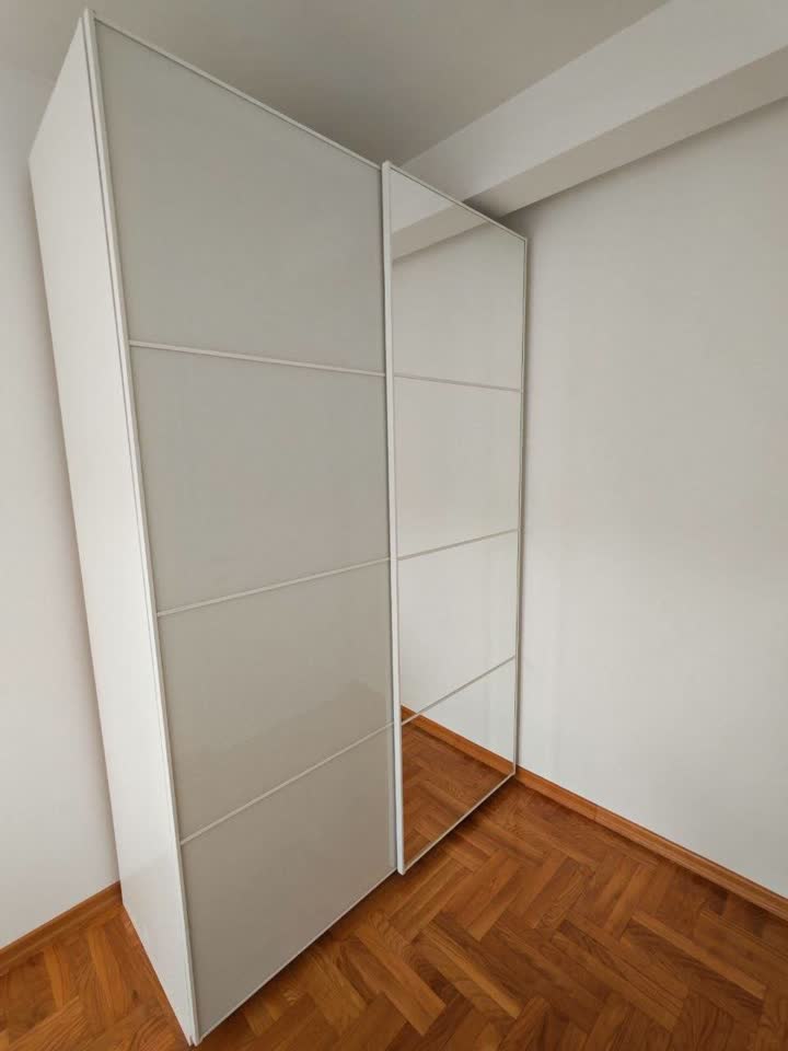 Шкаф-купе IKEA 150x66x236
