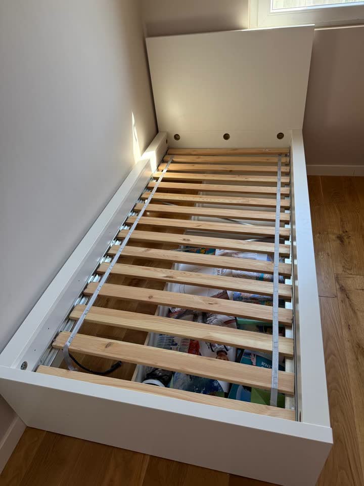Krevet IKEA Malm 90x200