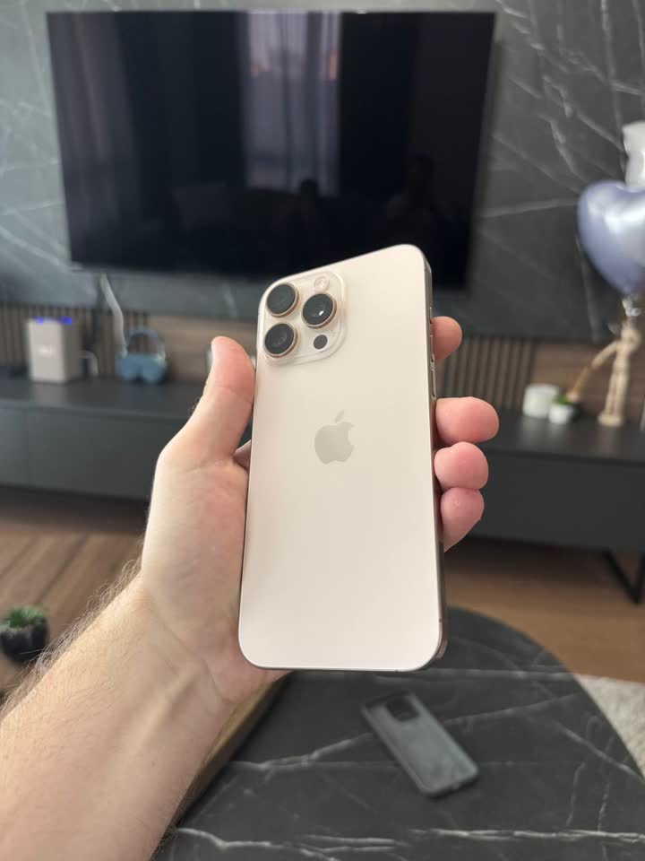 iPhone 16 Pro Max 1TB Desert Titanium