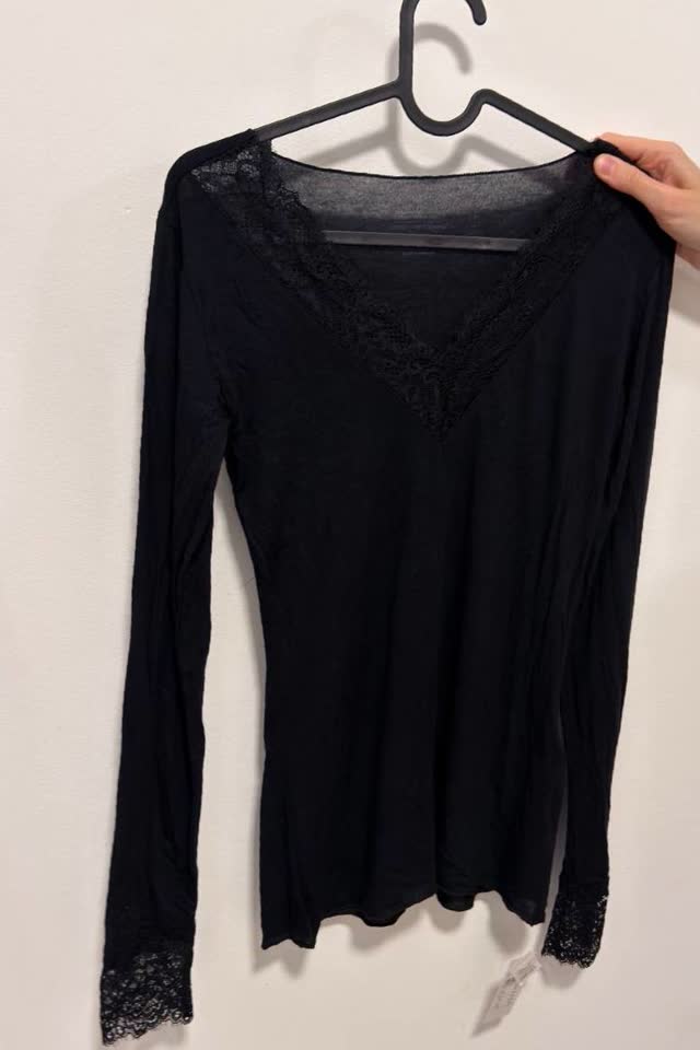 Новая кофточка intimissimi