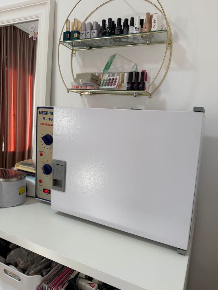 Profesionalni suvo-toplotni sterilizator Mega-Term M-160