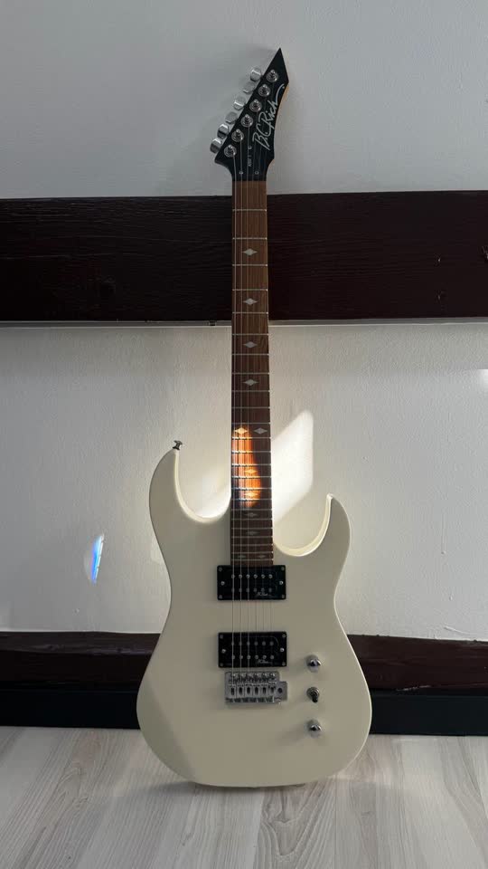 Электрогитара B.C.Rich ASM-1