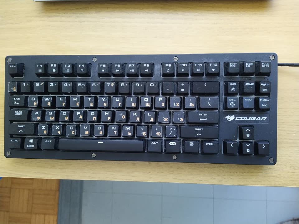 Продам клавиатуру Cougar Puri TKL