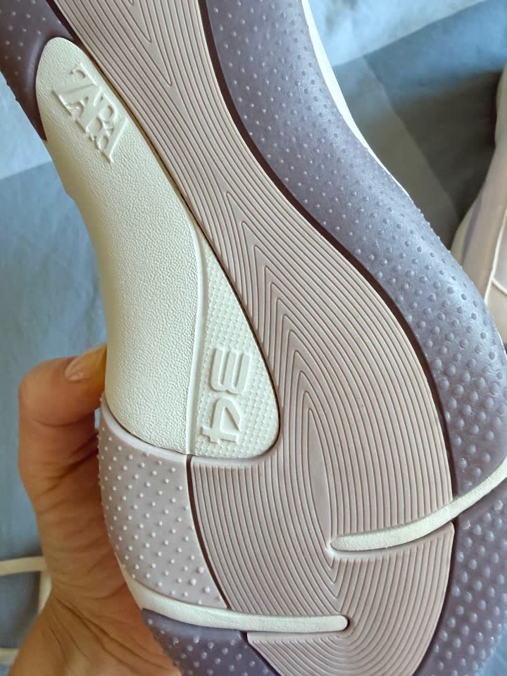 Zara nove 1000 din 34 veličina Novi Beograd TC Delta City