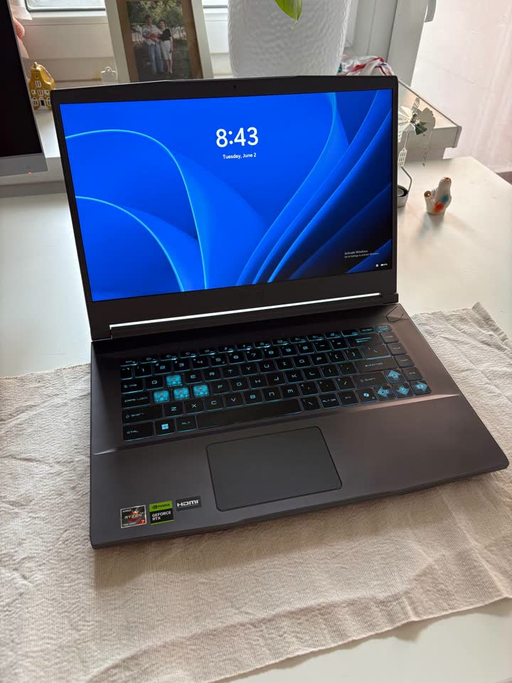 MSI Thin A15 B7VE / Ryzen 7 7735HS / RTX 4050 6GB / 16GB RAM