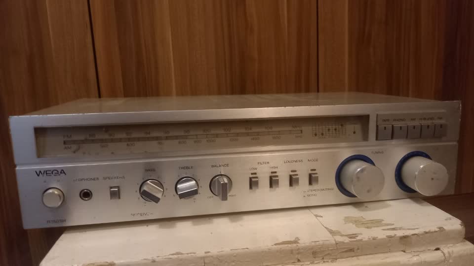 Аудио-усилитель Wega R250 SH
