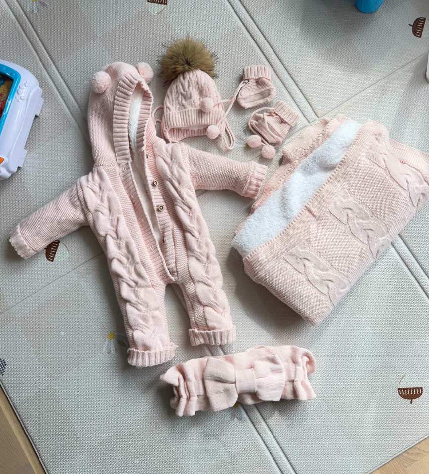 Комплект на выписку и не только