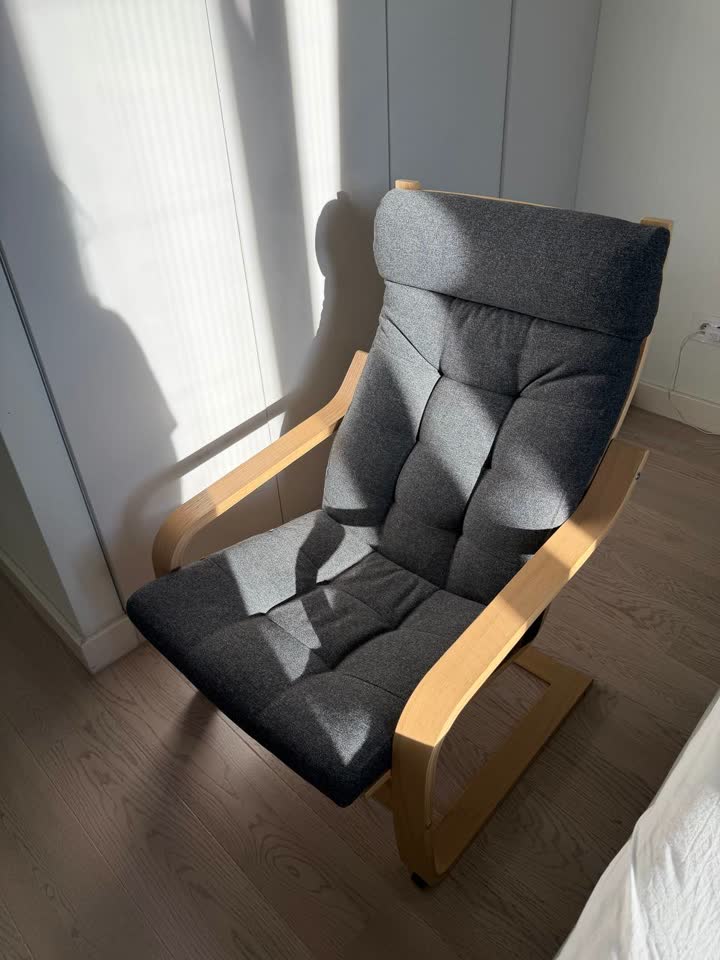 Кресло IKEA POÄNG