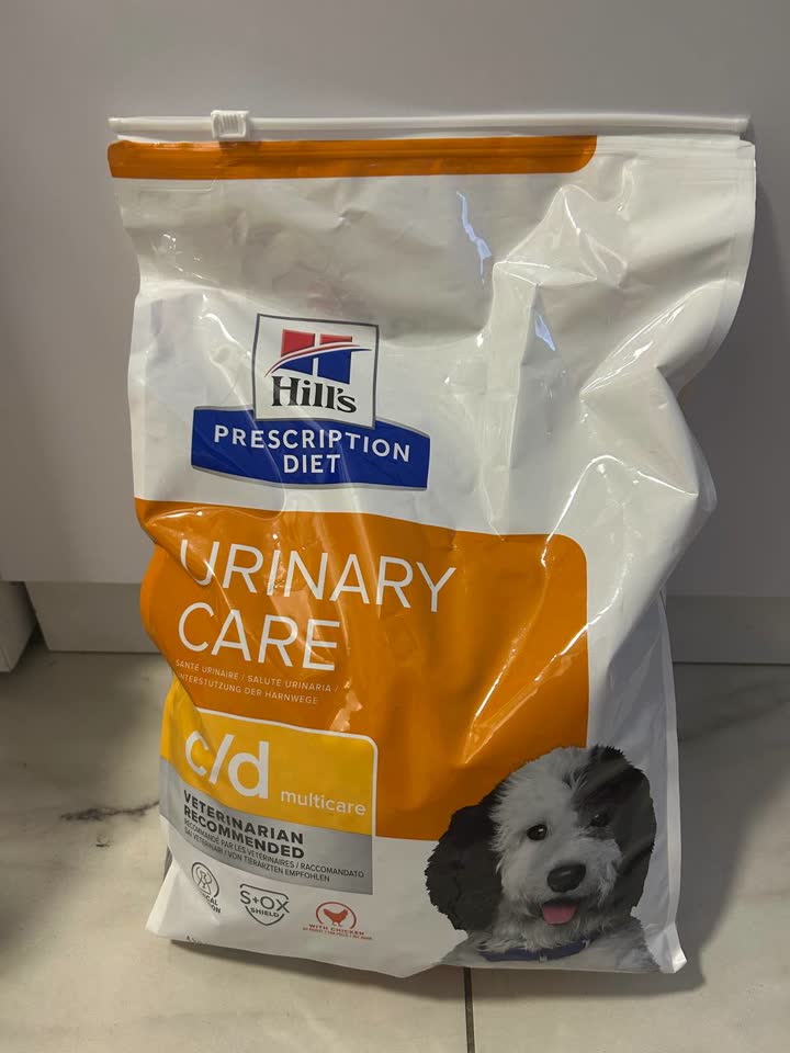 1. Hills urinary care c/d dog 4 kg - новый корм, не открытый, сменили диету сразу после поку