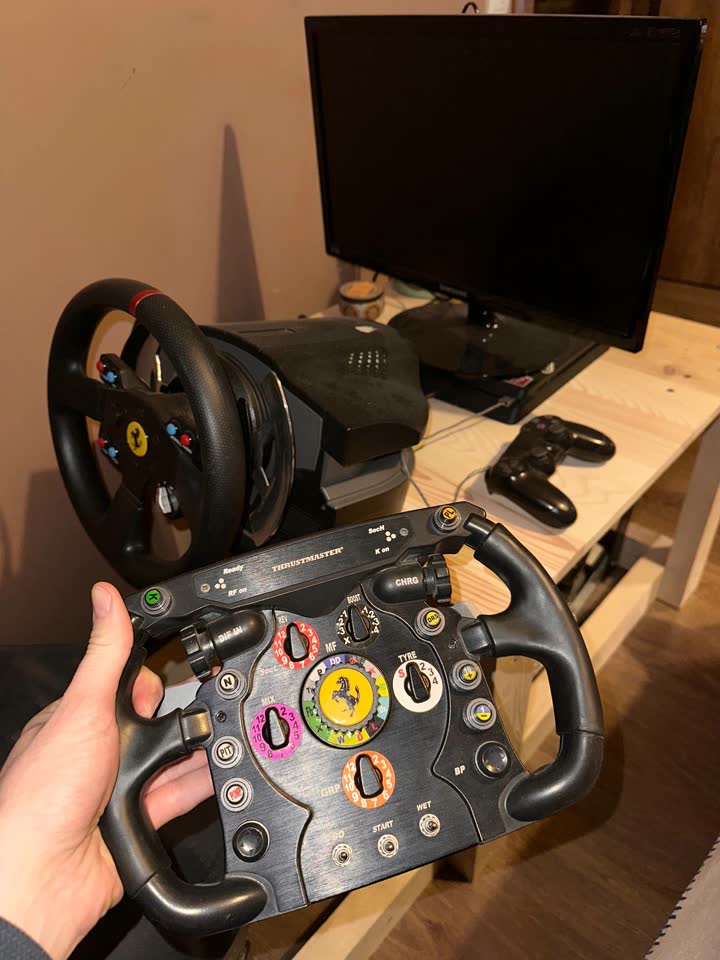Thrustmaster T500rs + коробка передач + педали + доп руль