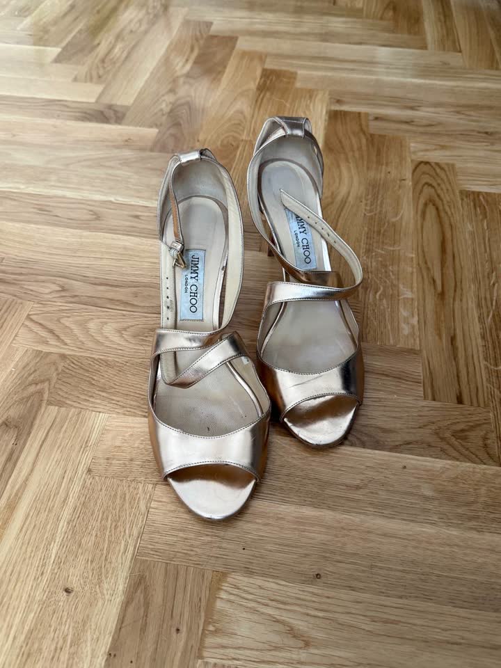 Jimmy Choo i Stuart Weitzman sandale