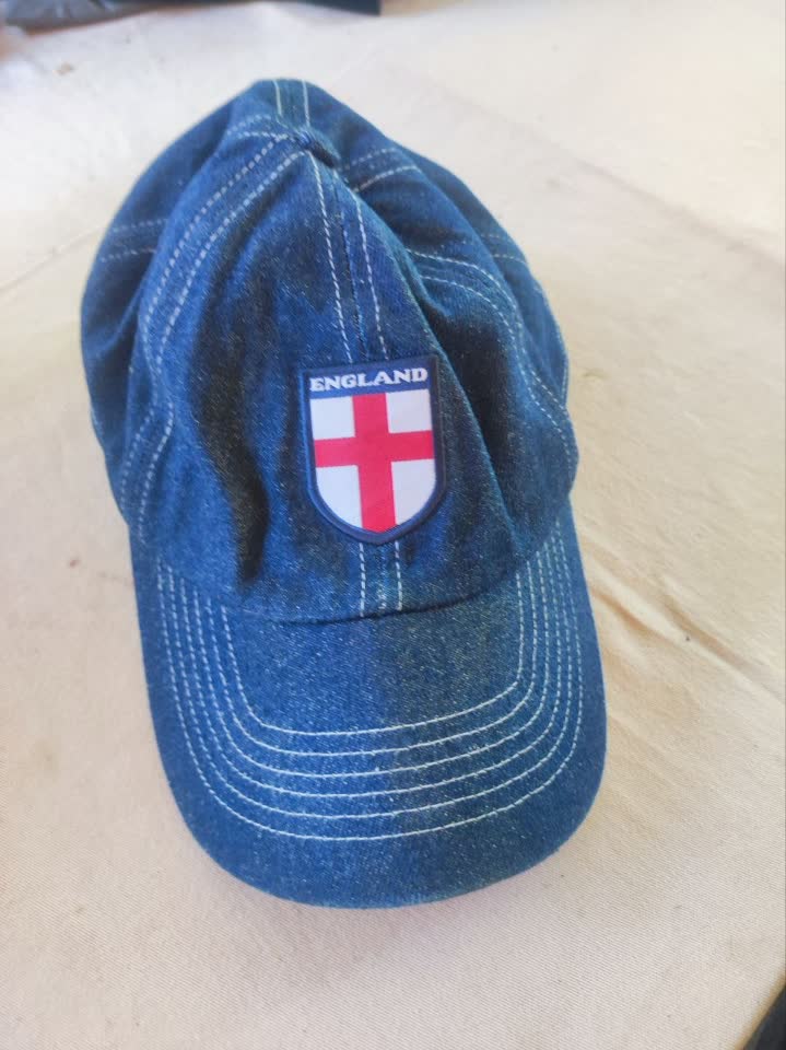 Uniseks kačket