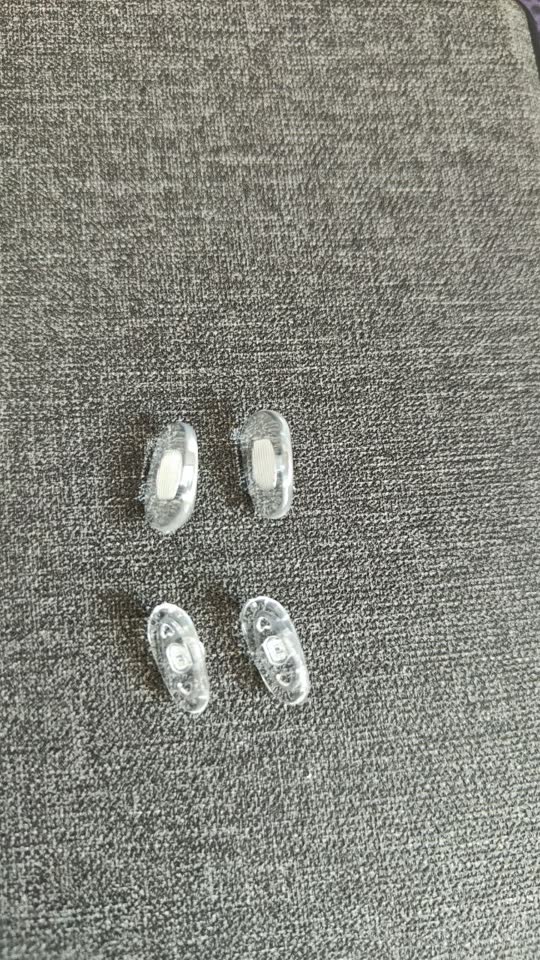 Ventilator kuler T128010SU 4pin za grafičke kartice / silikonski nosni oslonci za naočare