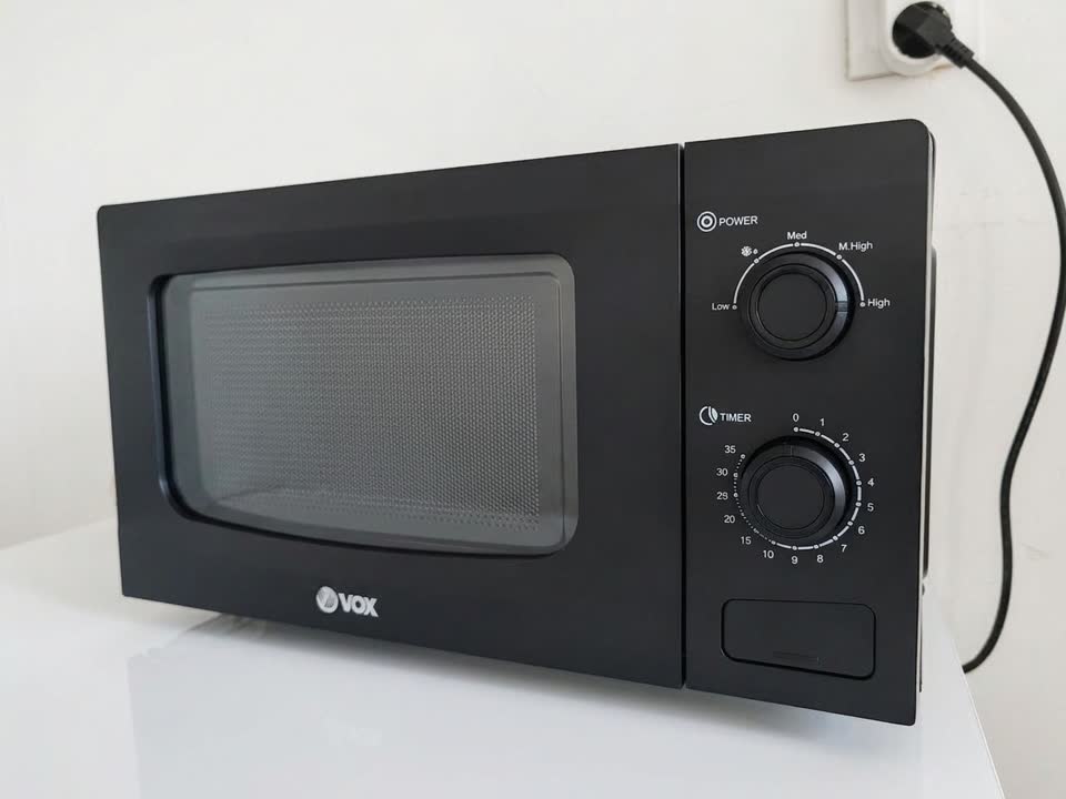 Микроволновая печь VOX MWH-M30B