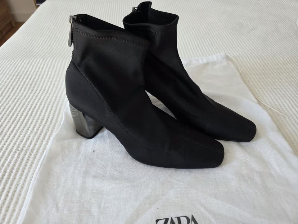 Čizmice Zara 39