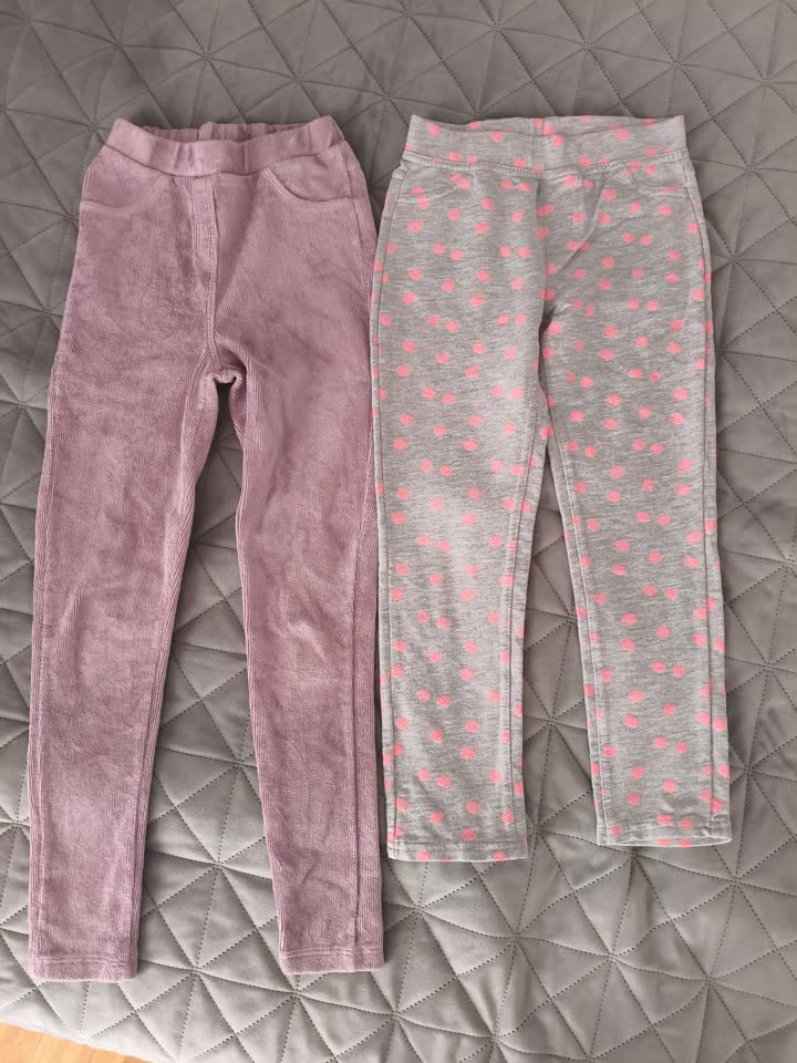 Dečija odeća: pantalone, majice, top, hulahopke, haljina, kju lot pantalone