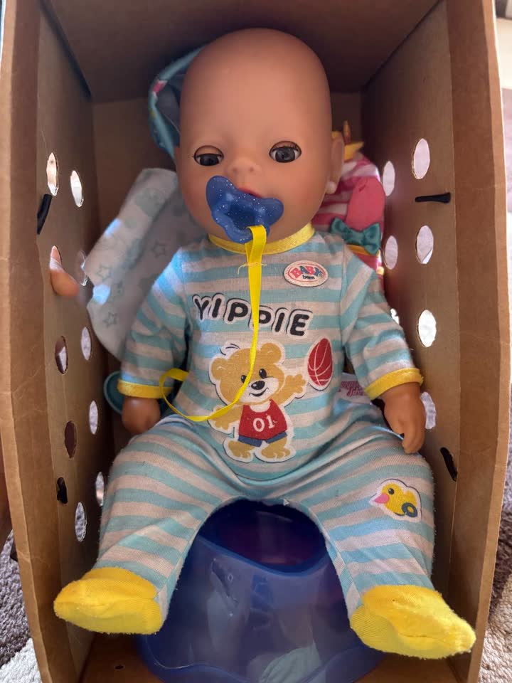 Lutka Baby Born dečak mini verzija
